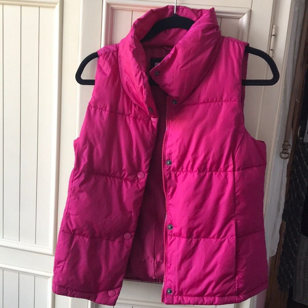 Old Navy Puffer Vest